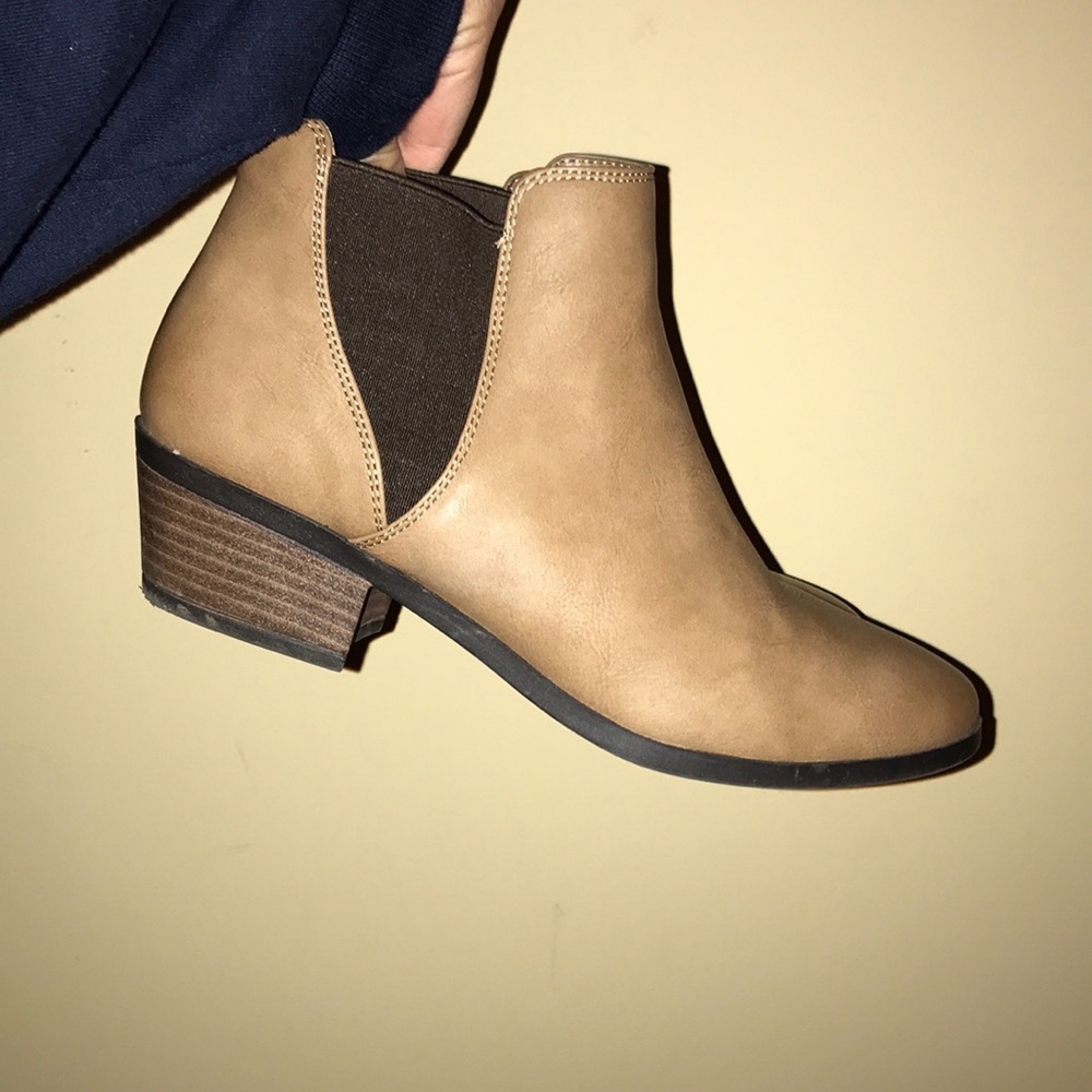 Tan/ beige nude brown ankle booties